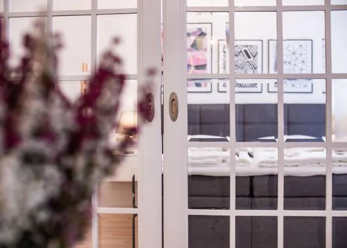 Class In Old Town 2 Bedrooms * Praha